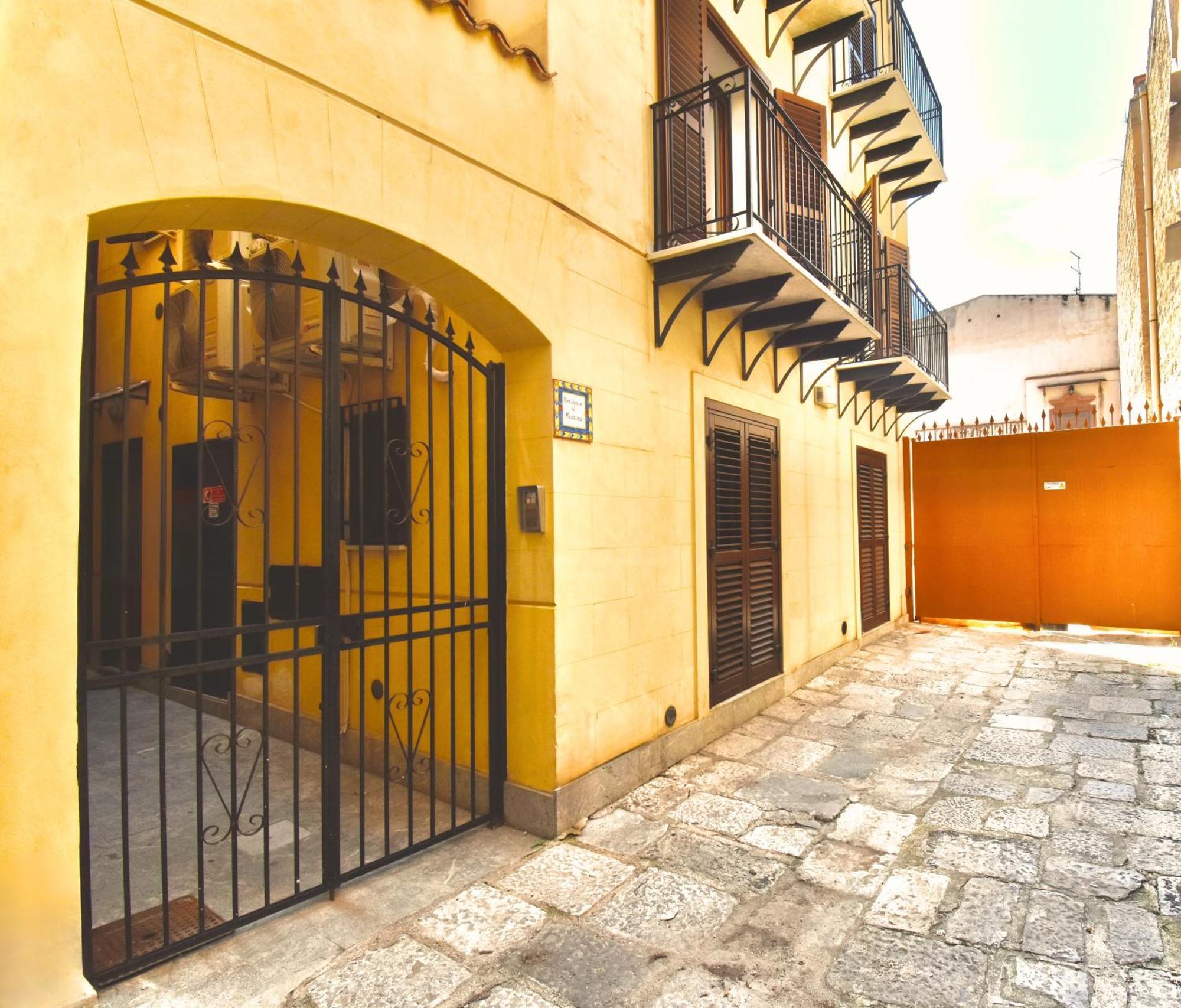 Appartamenti-Residence Al Massimo Palermo Kültér fotó